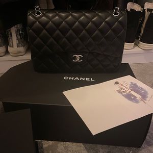 Chanel Jumbo flap